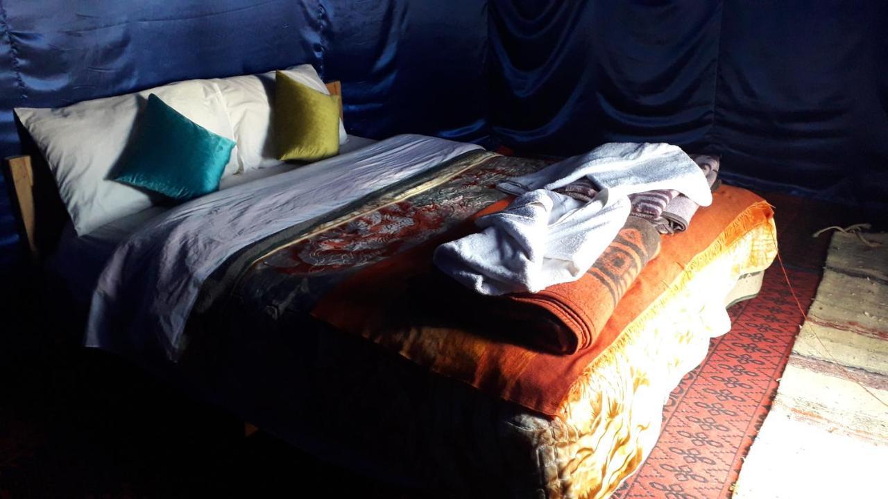 Bivouac Erg Znaigui Otel Merzouga Oda fotoğraf