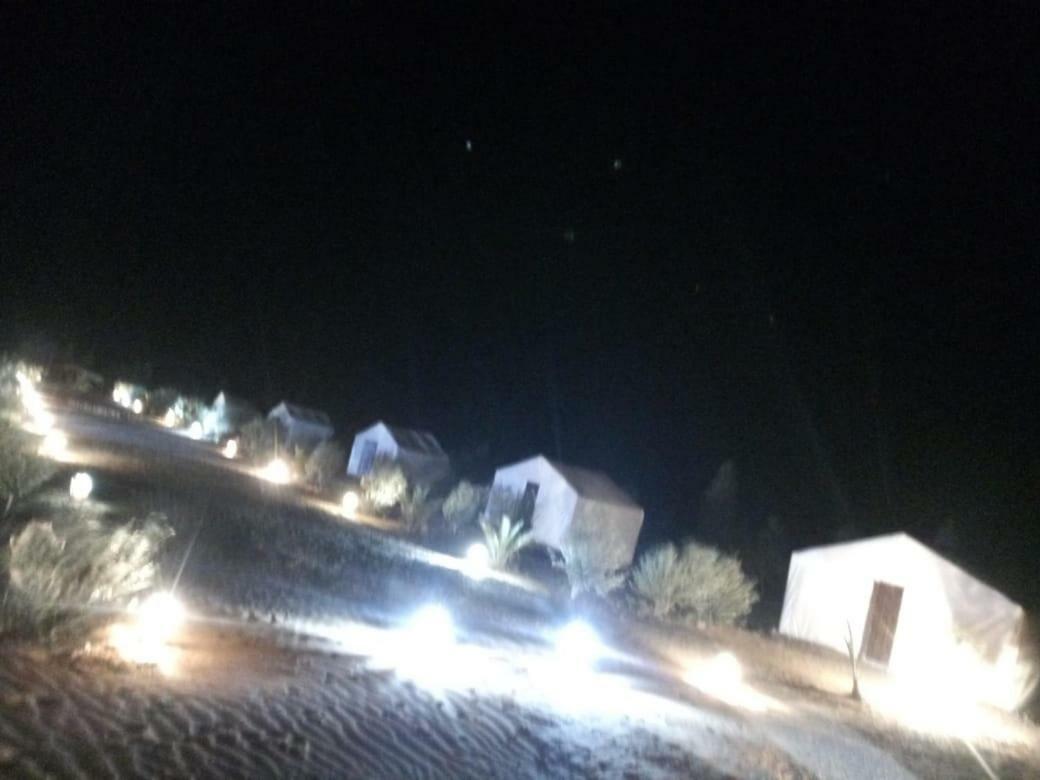 Bivouac Erg Znaigui Otel Merzouga Dış mekan fotoğraf