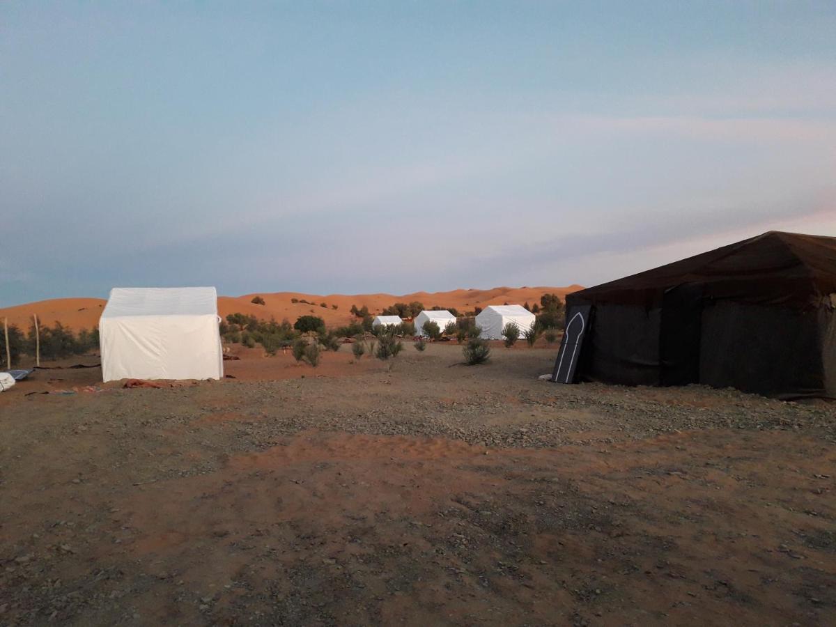 Bivouac Erg Znaigui Otel Merzouga Dış mekan fotoğraf